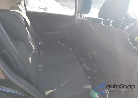 2018 Honda Hr-V Lx z USA, uszkodzony, nr VIN 3CZRU6H37JG710243